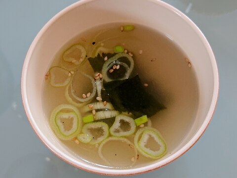 ◆超簡単 お鍋無しで すぐできる わかめスープ